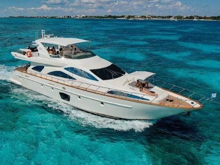 80FT Azimut (YACHTVIBES) rental in Cancún